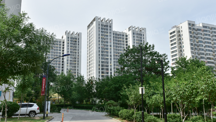 阳光100国际新城B区外景图