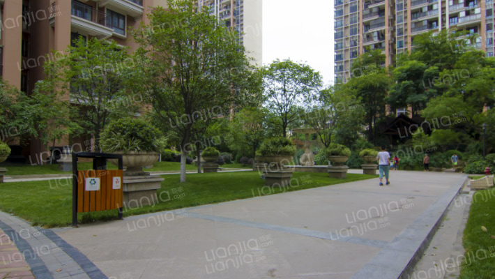 富力桃园金街外景图