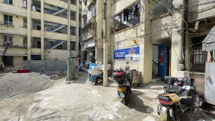 市东路31号外景图