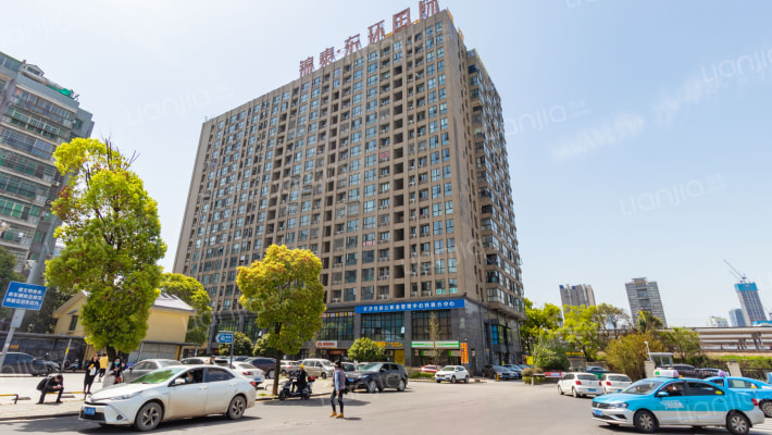 锦泰东环国际外景图