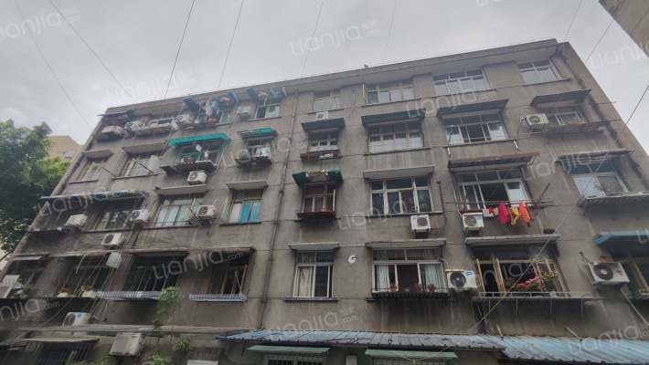 汽车十队家属院外景图