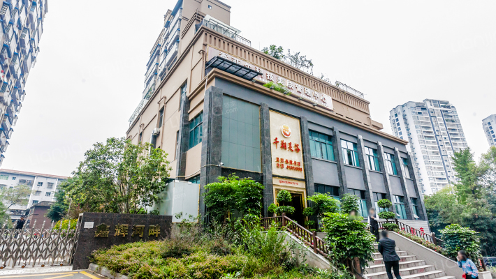 鑫辉河畔外景图