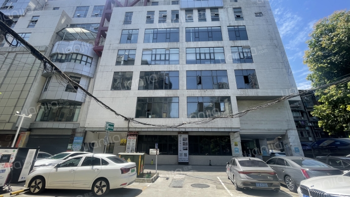 西大国际外景图