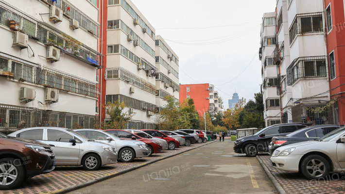 金苑小区外景图