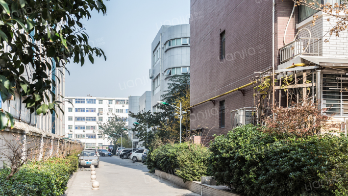 康泰小区外景图