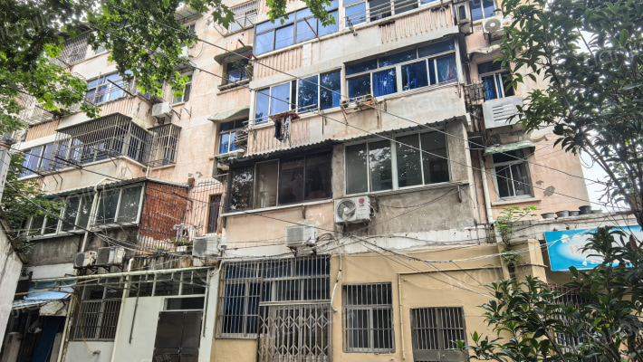 象山桥三村外景图