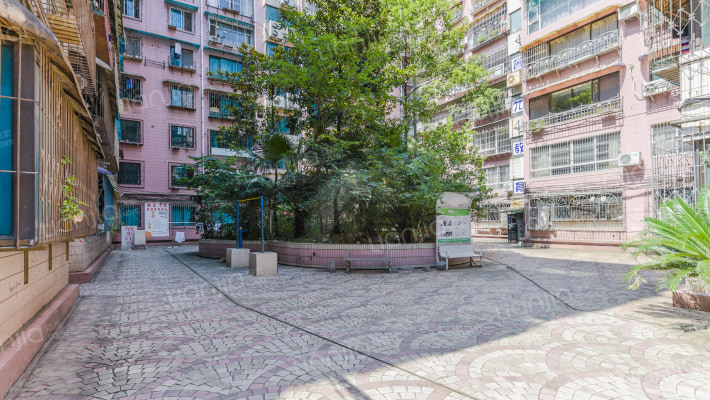 贵开花园外景图