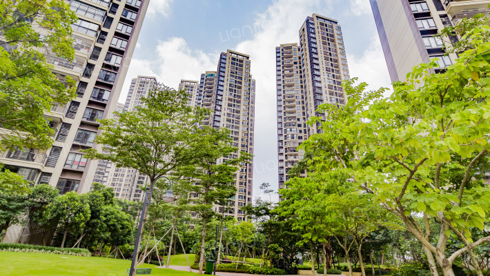 绿地香树花园二期外景图