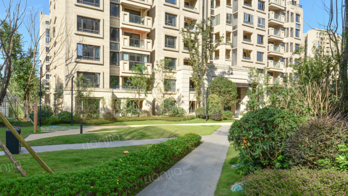 鲁能泰山7号十九街区外景图