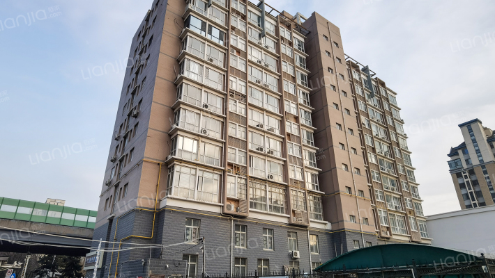 旭日蓝天公寓碧华园外景图