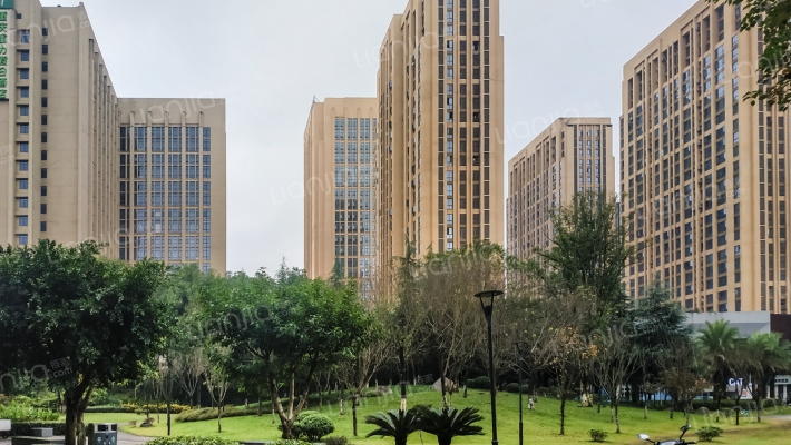 富力城五星名座外景图