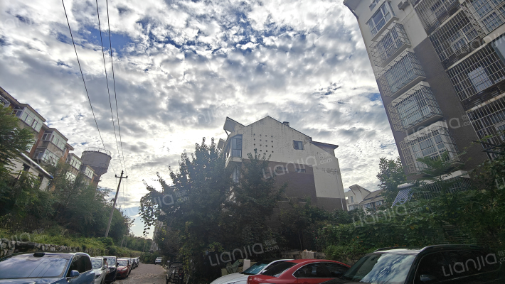 青山溪语外景图