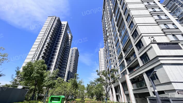 中南春风南岸外景图