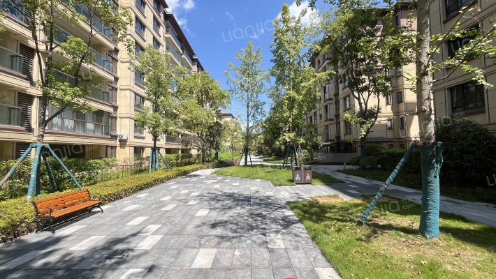 正荣府一期外景图