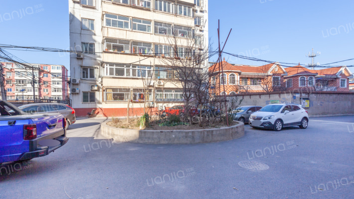 北关大街外景图