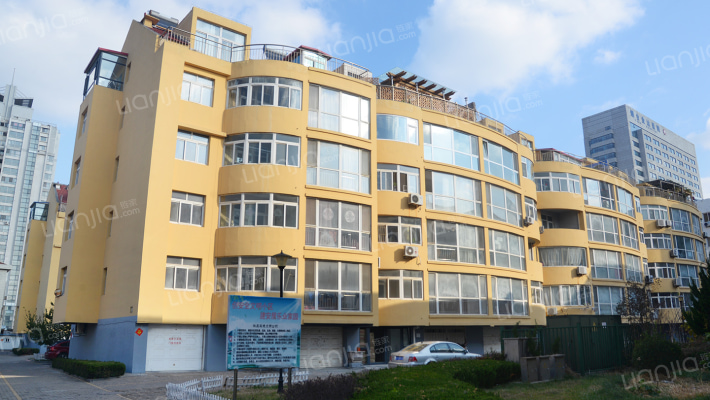 金沙滩花园小区外景图