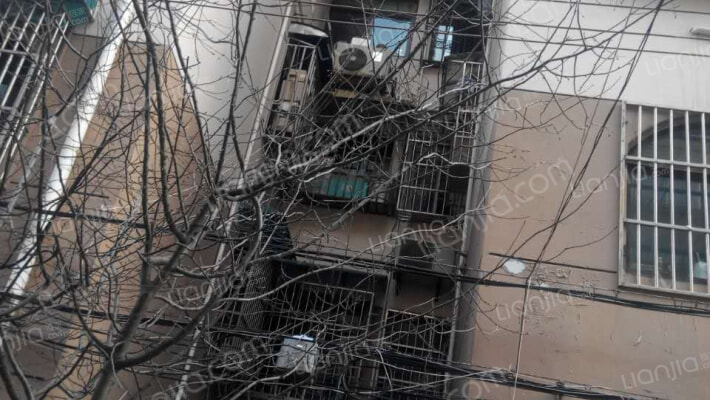 华进公寓外景图