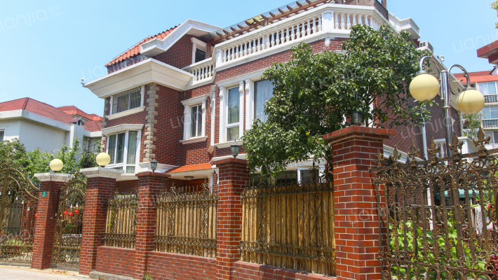 绿苑别墅外景图