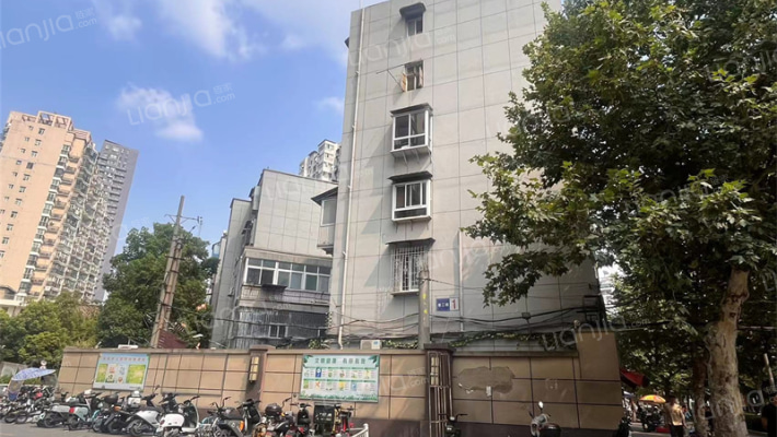 省二建公司宿舍外景图