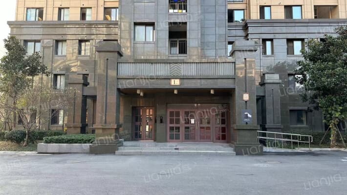 东方蓝海五期外景图