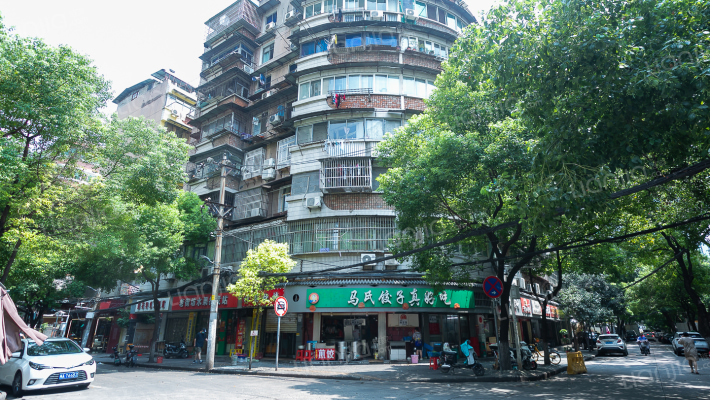 崇仁路180号外景图