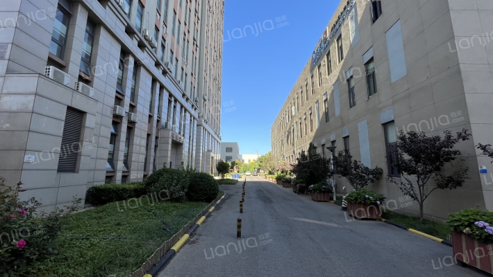 荣域启程外景图