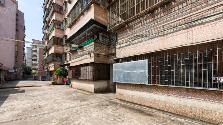 利乐街10号外景图