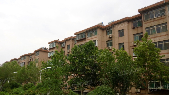 省气象局宿舍外景图