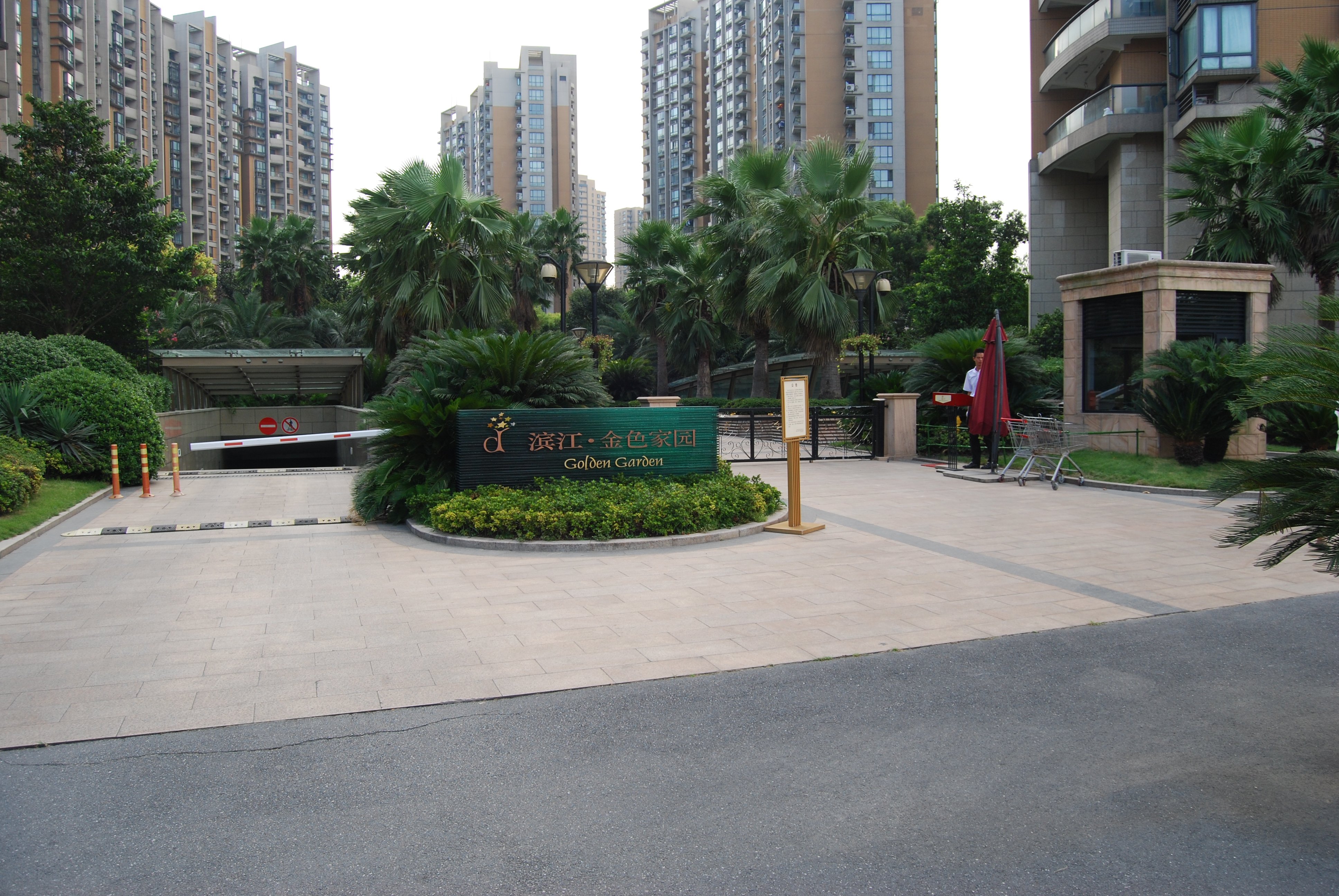 金色家园小区实景 24