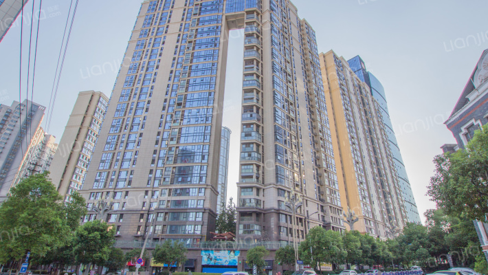 滨江壹号外景图