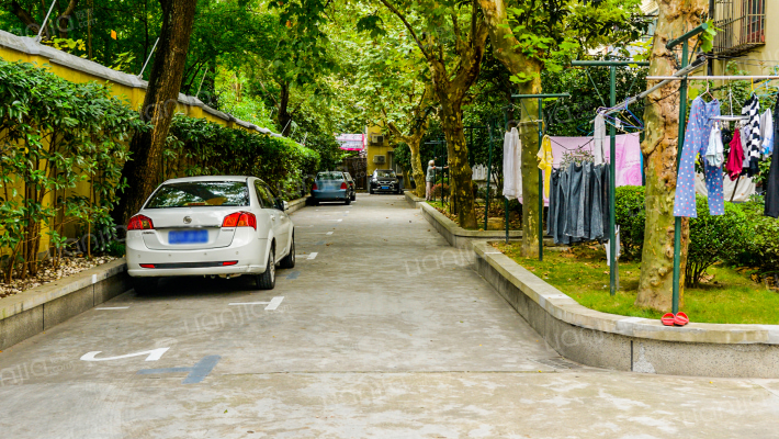 康平路100弄外景图