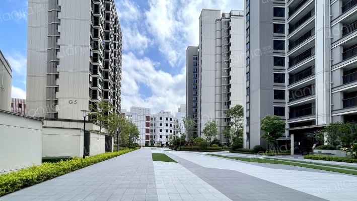 江山云出外景图