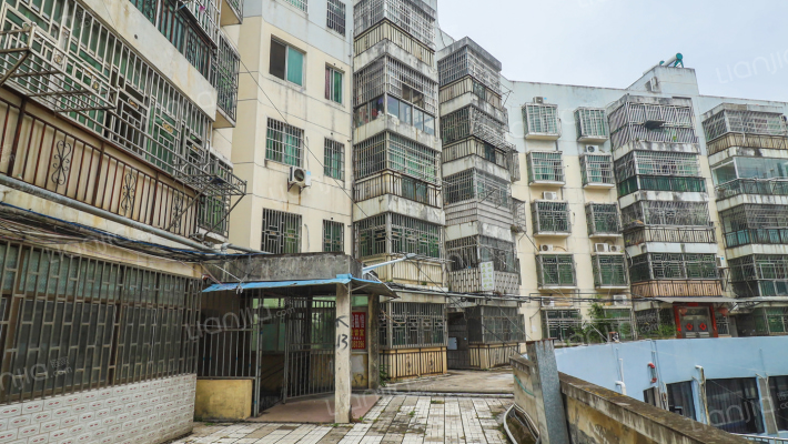 帝亚世豪外景图