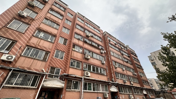 汇翔苑小区外景图