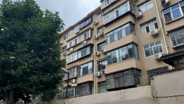 桥西区机关宿舍外景图