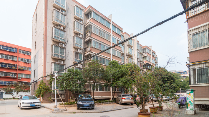 南阳路15号院外景图