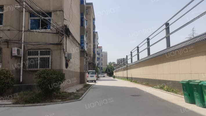 407库住宅区外景图