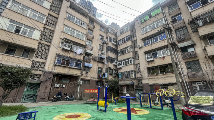 肥西水务局宿舍外景图