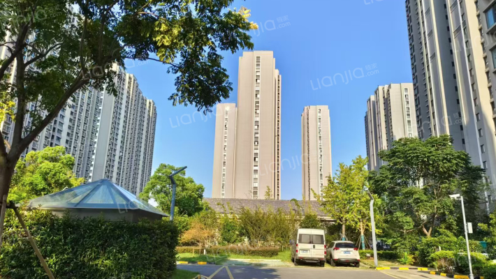 泾东花园外景图