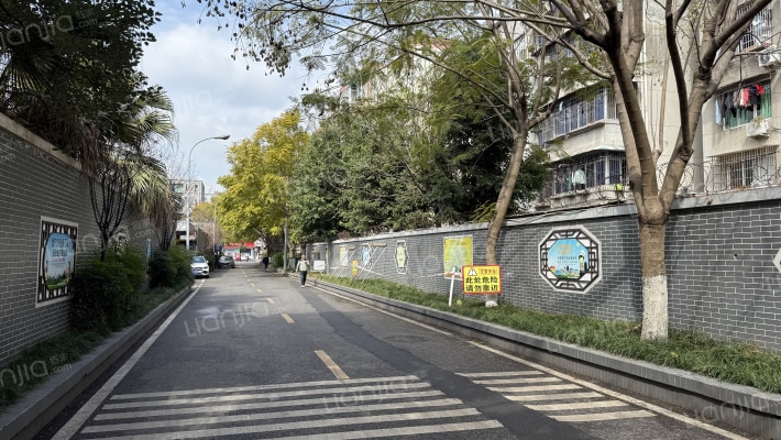 民政局宿舍外景图