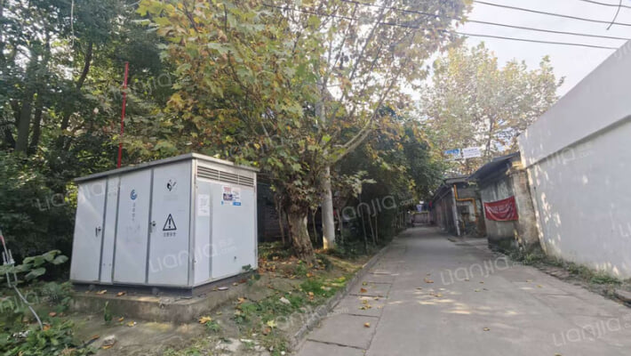 经华南路外景图