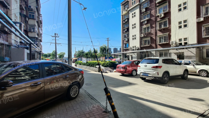 岷江西里外景图