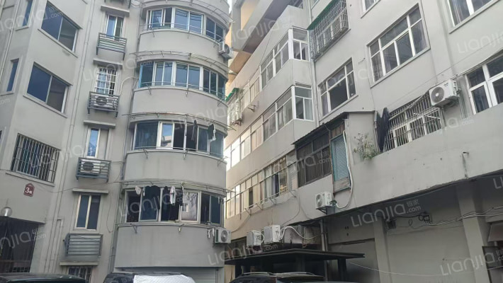 衣锦街567号外景图