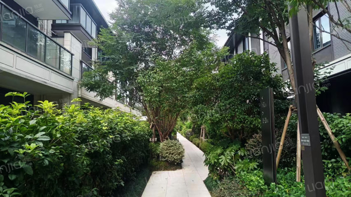 西之望府外景图