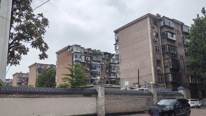 铁路35宿舍外景图