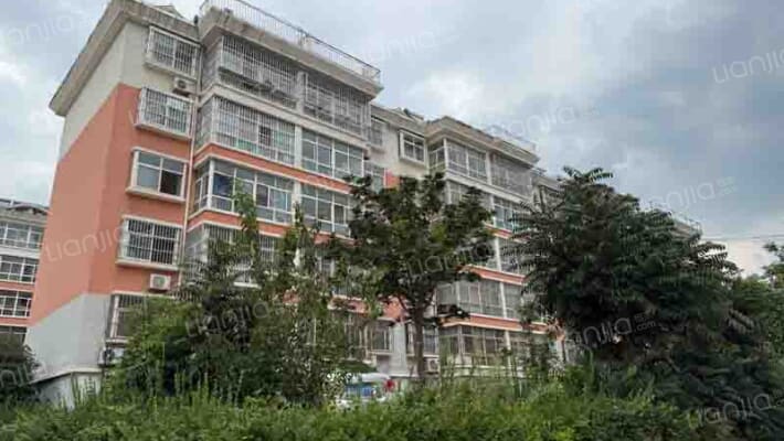 水滨花园外景图