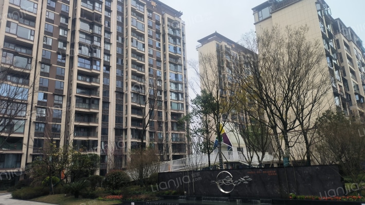 雍锦堰府外景图