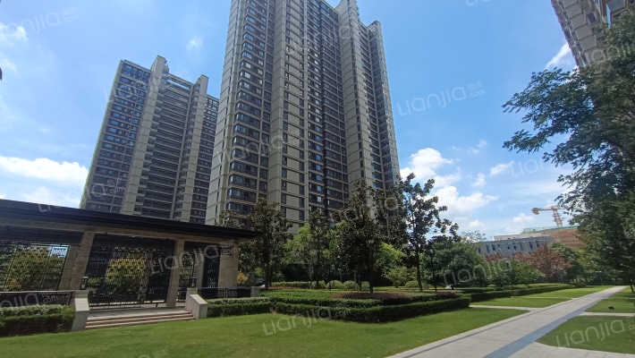 融创玉兰公馆一期外景图