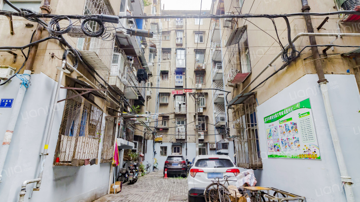 纺织小区外景图