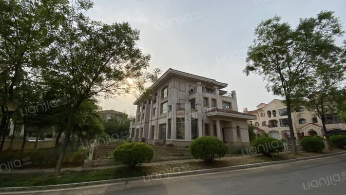 碧桂园峰景外景图